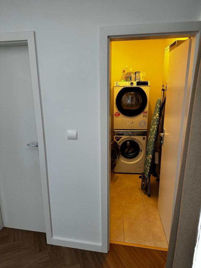 Luxury Penthouse At The Historical Centre With Free Parking Apartment Bratislava Exterior photo