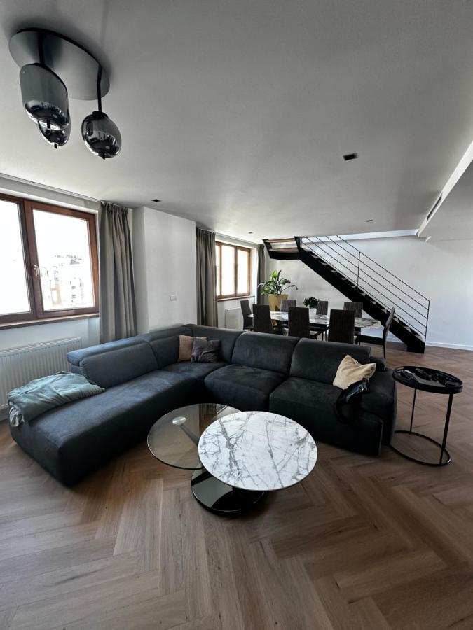 Luxury Penthouse At The Historical Centre With Free Parking Apartment Bratislava Exterior photo